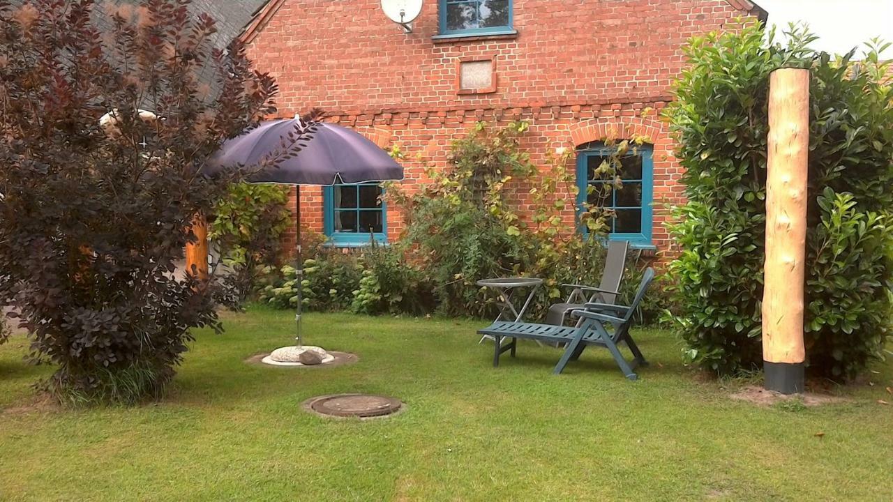 Gemuetliche Ferienwohnung 2 Personen Im Wendland / Elbe Trebel エクステリア 写真