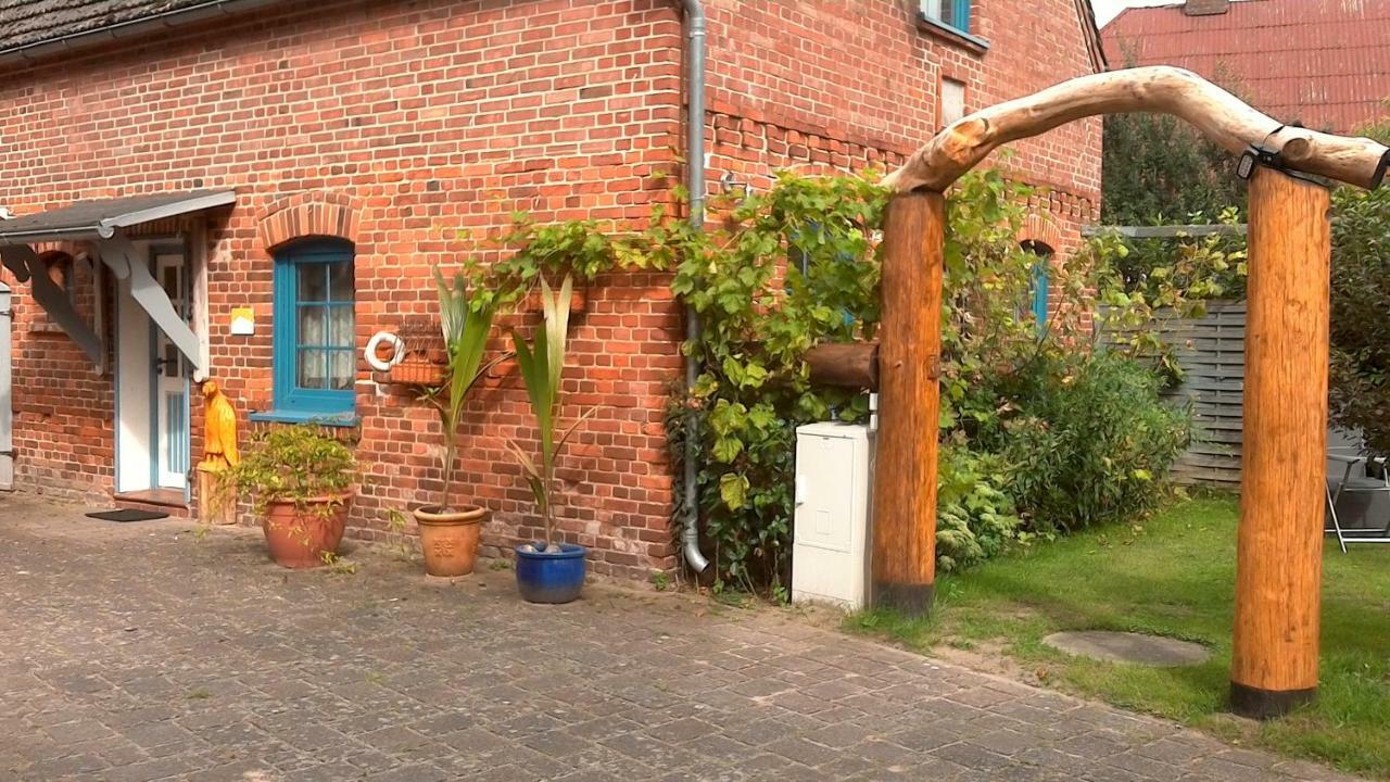 Gemuetliche Ferienwohnung 2 Personen Im Wendland / Elbe Trebel エクステリア 写真